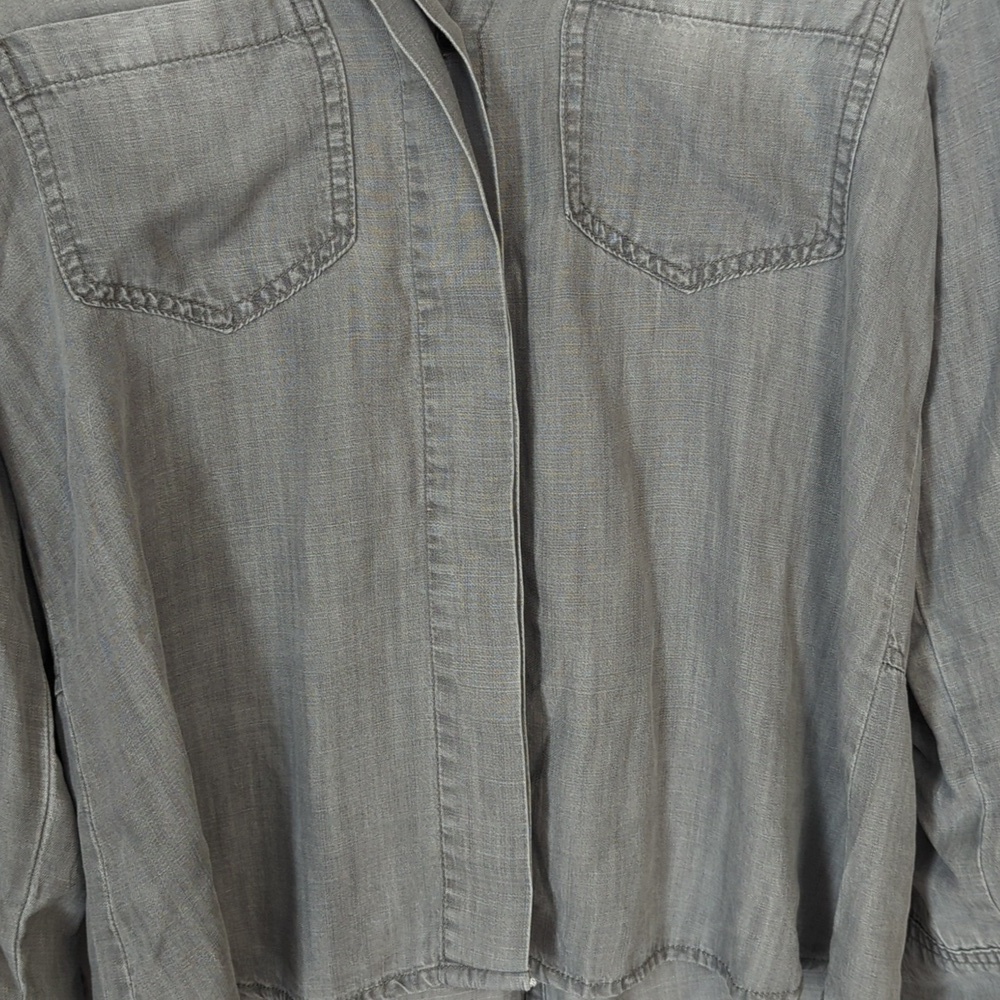 Bella Dahl Shirttail Button Down Grey Wash Tincel Size Small - Picture 3 of 7